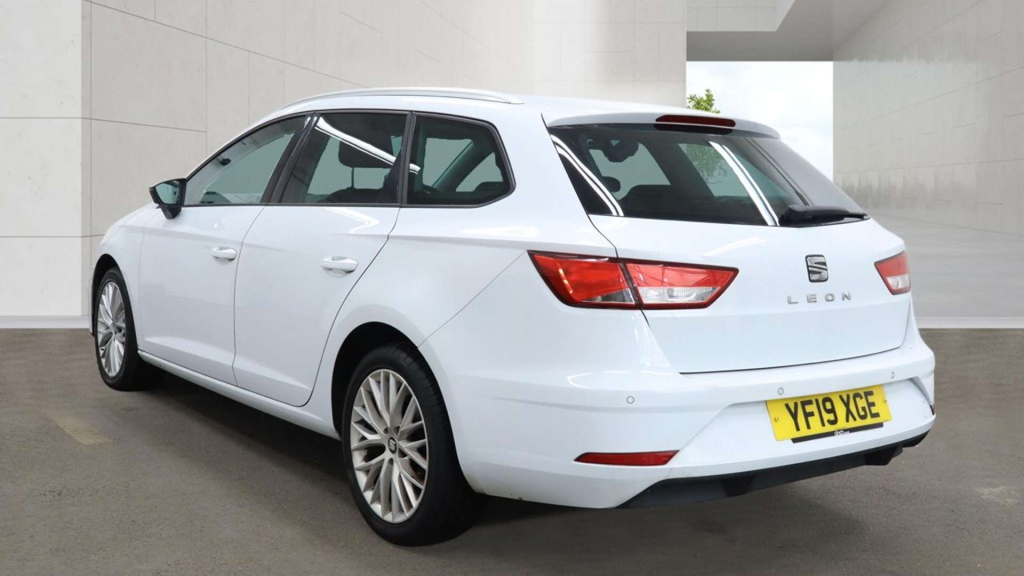 Seat Leon Se Dynamic Tdi White #3