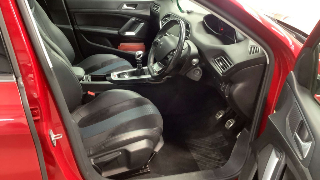 Peugeot 308 SW 1.5 Bluehdi Gt Line Euro 6 Ss Red #9