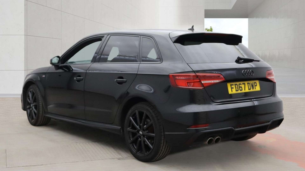 Audi A3 Sportback Black Edition Tfsi FD67DWP Black #3