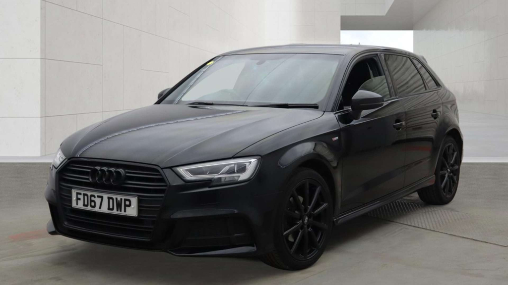 Audi A3 Sportback Black Edition Tfsi FD67DWP Black #2