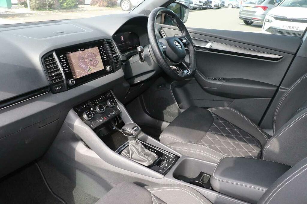 Skoda Karoq 1.5 Tsi Sportline Dsg SD23AMV Silver #2