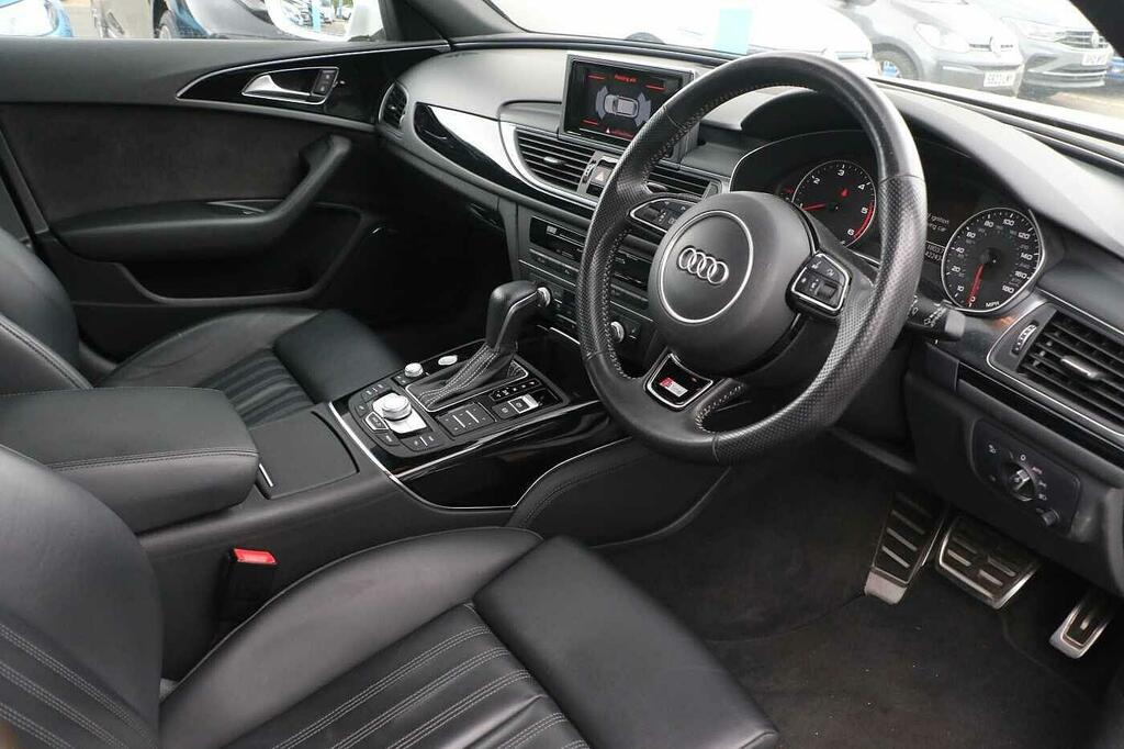 Audi A6 Avant 2.0 Tdi Ultra Black Edition S Tronic White #6