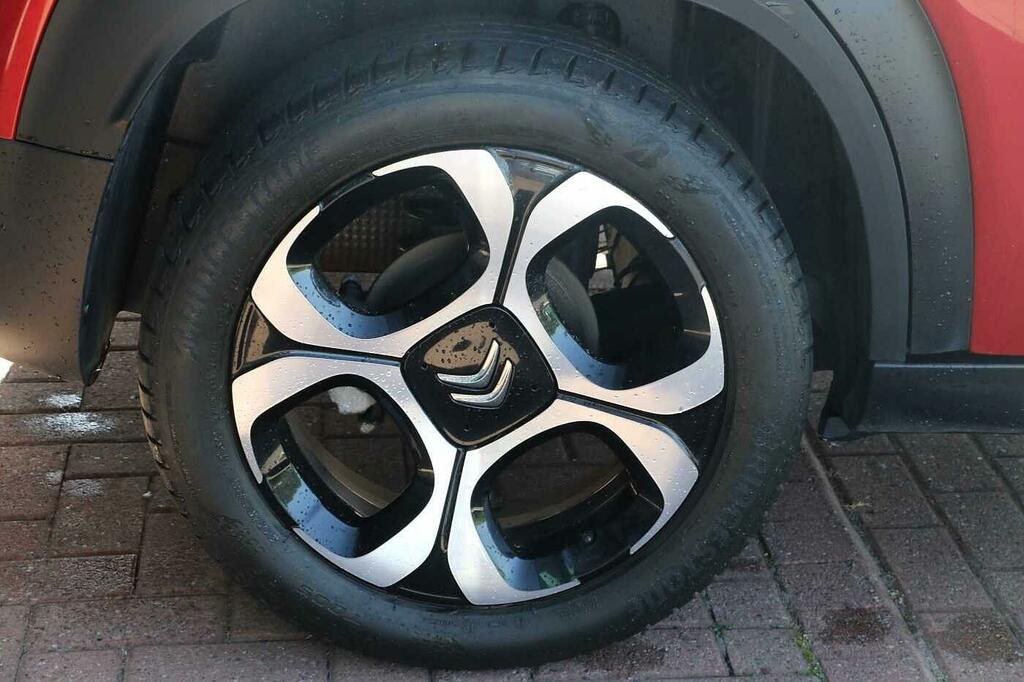 Citroen C3 Aircross 1.2 Puretech 130 Flair Eat6 Red #5