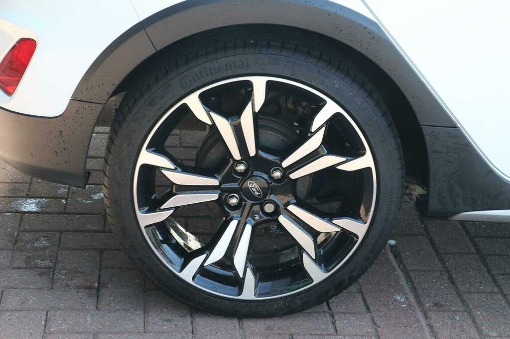 Ford Fiesta 1.0 Ecoboost Hybrid Mhev 125 Active X Edition SC72JNN White #5