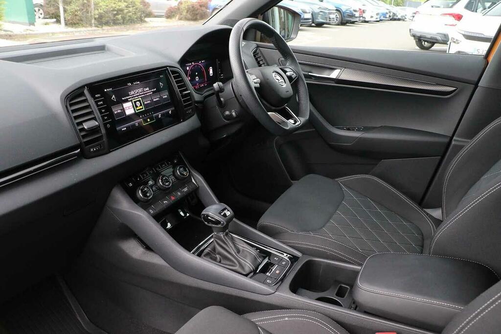 Skoda Karoq 1.5 Tsi Sportline Edition Dsg SD25YOT Orange #2