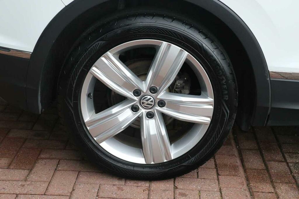 Volkswagen Tiguan 2.0 Tdi 150 Sel Dsg NA70CKK White #5