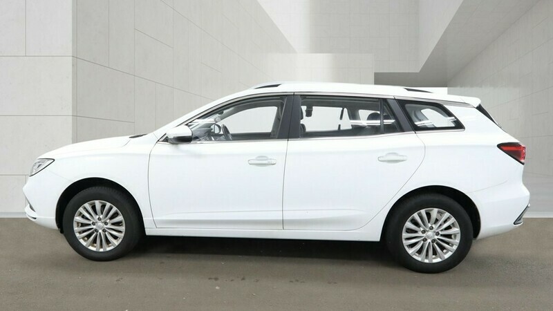 MG MG5 61.1Kwh Exclusive Long Range White #5