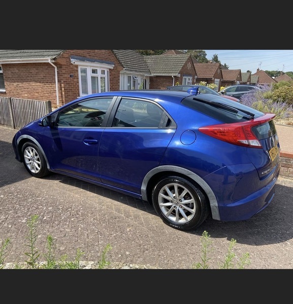 Honda Civic 1.8 I-vtec Es Hatchback Blue