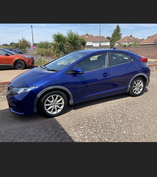 Honda Civic 1.8 I-vtec Es Hatchback Blue #2