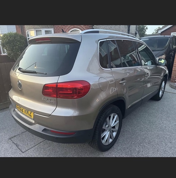 Volkswagen Tiguan 2.0 Tdi Bluemotion Tech Se Dsg 4Wd Euro 5 Ss  #2