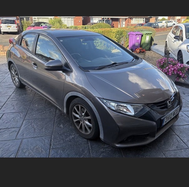 Honda Civic 1.8 I-vtec Es-t Hatchback Brown