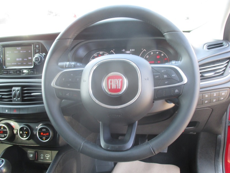 Fiat Tipo 1.4 Mpi Easy Hatchback Euro 6 9 Black #33