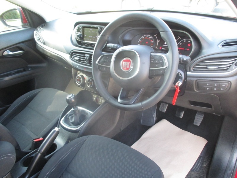 Fiat Tipo 1.4 Mpi Easy Hatchback Euro 6 9 Black #21