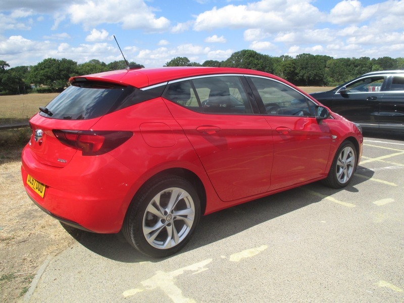 Vauxhall Astra Sri Red #6