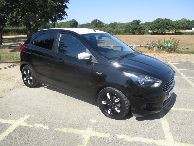 Ford KA+ Zetec Black Edition Black #3