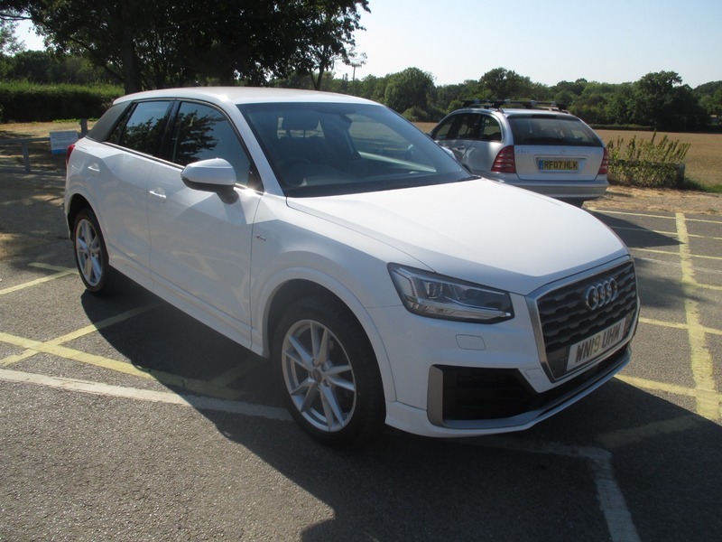 Audi Q2 Tfsi S Line White #2