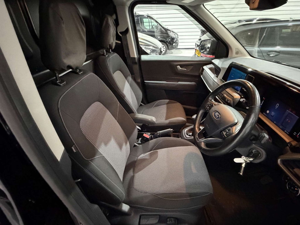 Ford Transit Courier Trend Van 1.0L Ecoboost 125Ps Fwd 6 Speed White #26