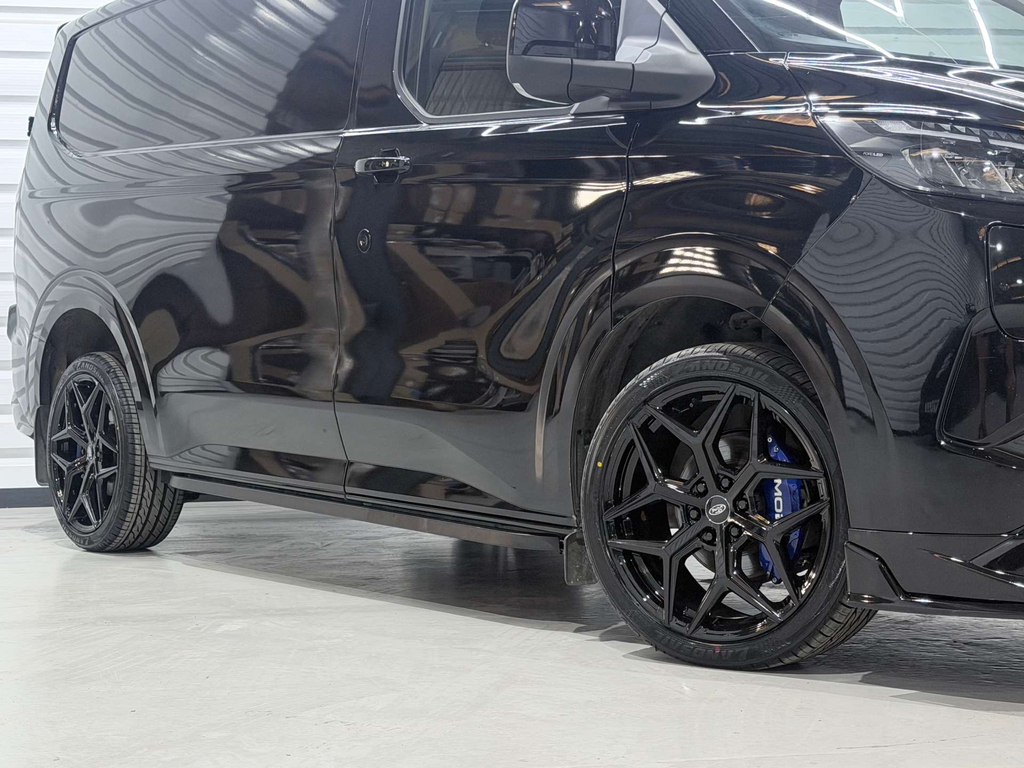Ford Transit Custom 320 Limited Phev #5