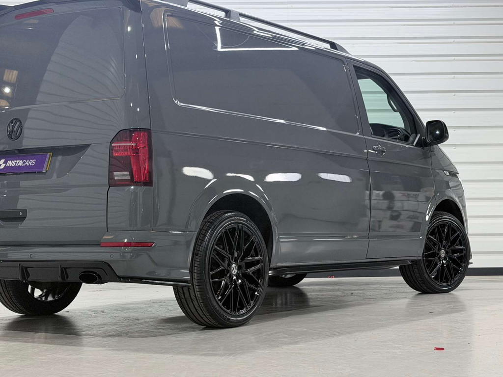Volkswagen Transporter Kombi 2.0Tdi 150 T30 High Bmt Swb Dsg Grey #8