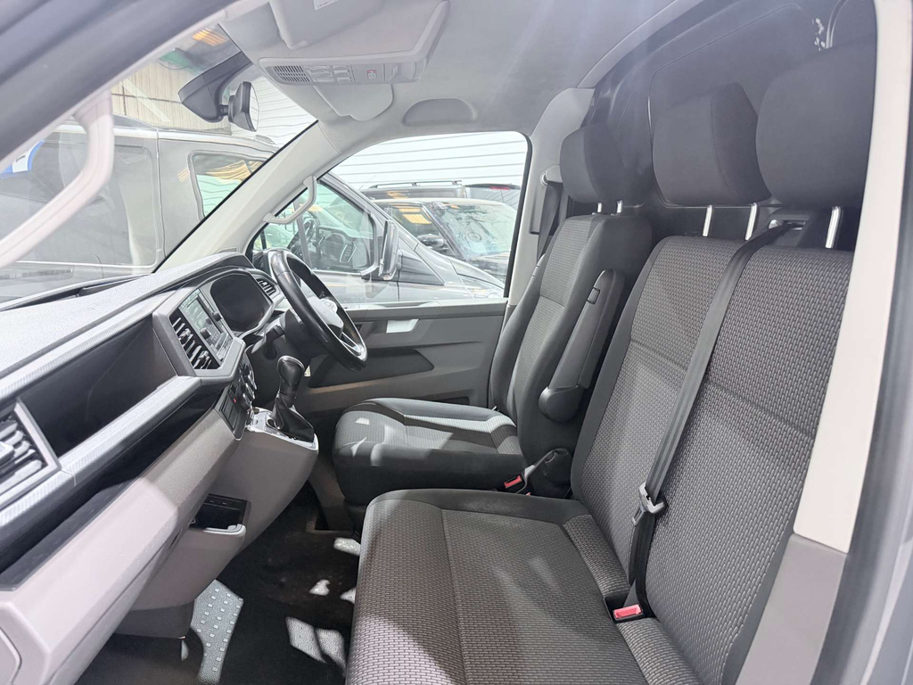 Volkswagen Transporter T28 Highline Tdi #3