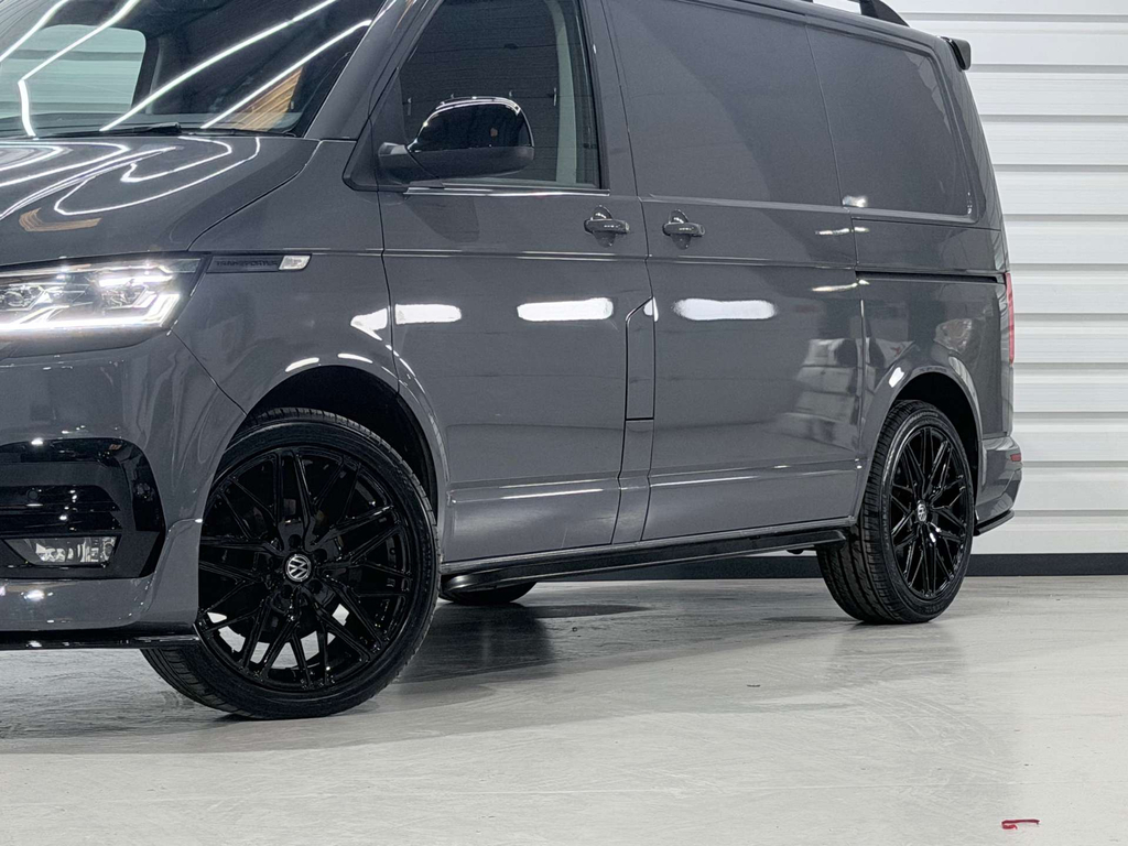 Volkswagen Transporter Kombi 2.0Tdi 150 T30 High Bmt Swb Dsg Grey #20