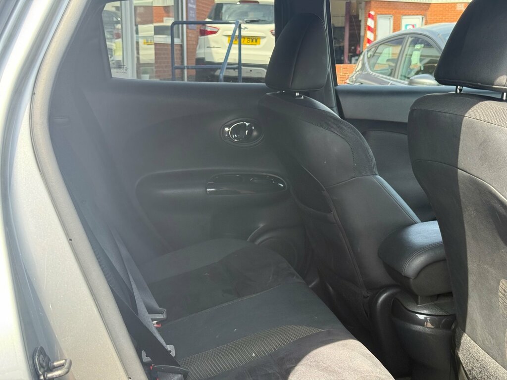 Nissan Juke 1.2 Dig-t 115Ps 6 Spd N-connecta 5Dr. Black #7