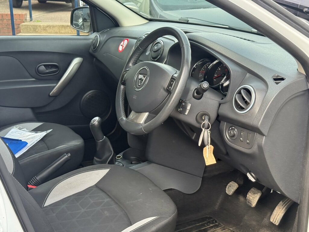 Dacia Sandero Stepway 1.5 Dci Ambiance Euro 5 Black #9