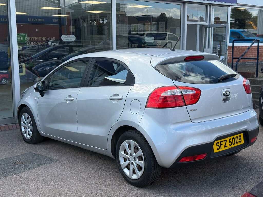 Kia RIO 1.25 1 Hatchback Euro 5 84 Bhp Silver #4