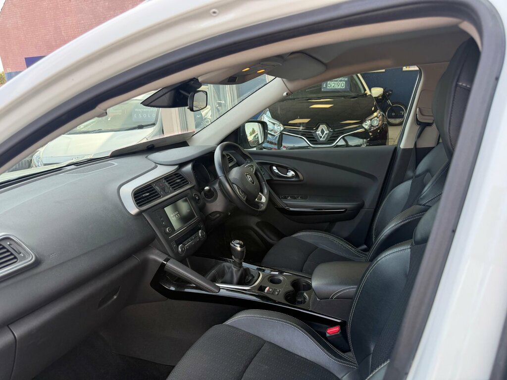 Renault Kadjar 1.5 Dci Dynamique S Nav Suv Euro White #2