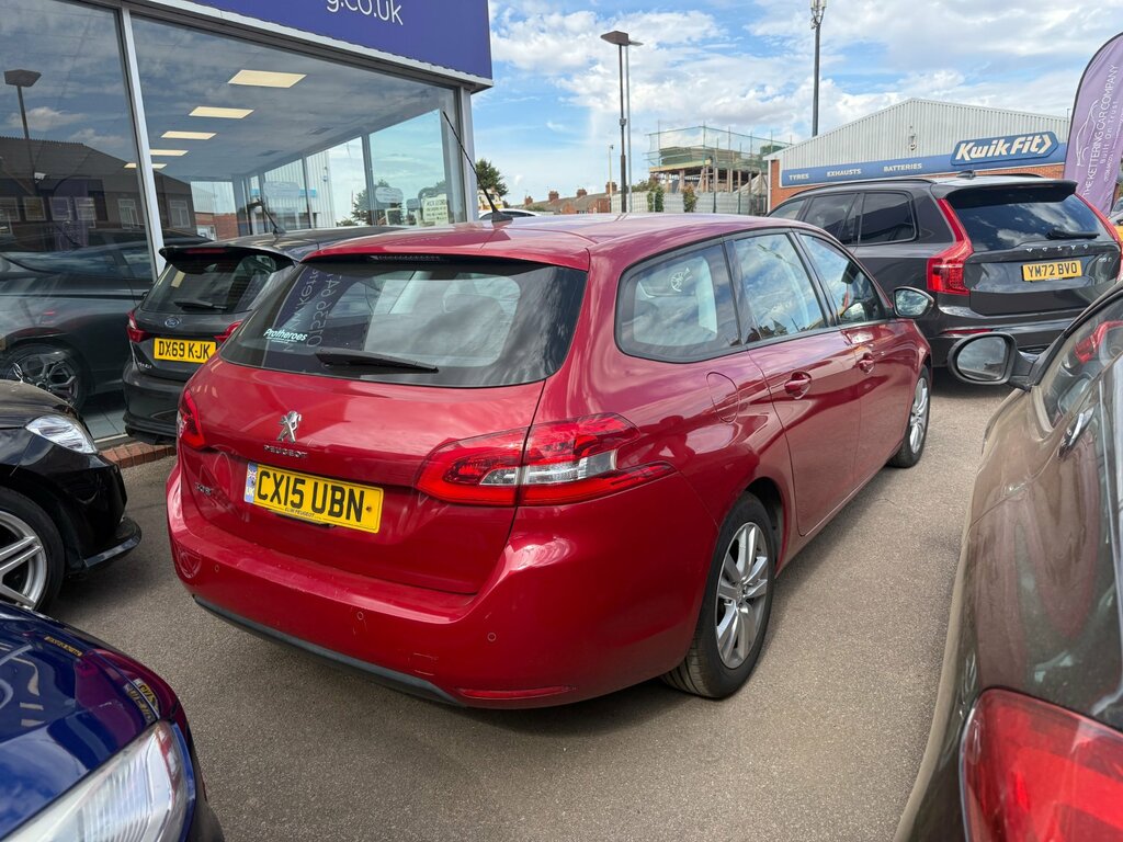 Peugeot 308 SW 1.6 Hdi Active Estate Euro 5 92 Red #2
