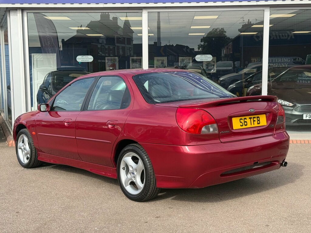 Ford Mondeo 2.5 St-24 Saloon 168 Bhp Red #4