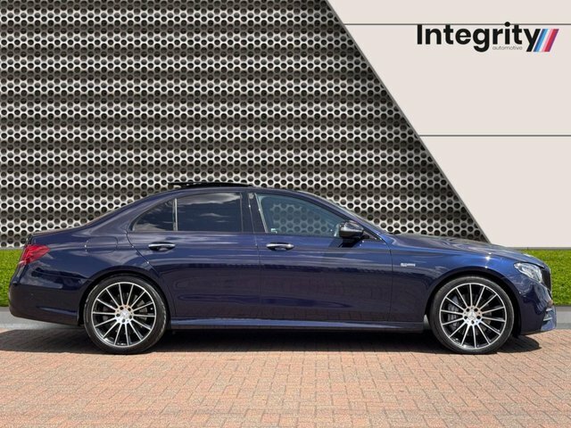 Mercedes-Benz E Class 2017 3.0 E43 V6 Amg Premium Saloon G- KX67WCJ Blue #2