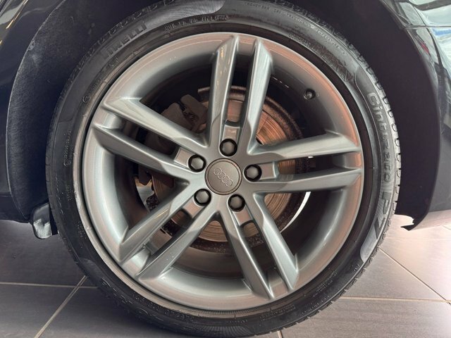 Audi A4 Avant Estate 2.0 Tdi Black Edition Quattro Euro 6 Ss Grey #56
