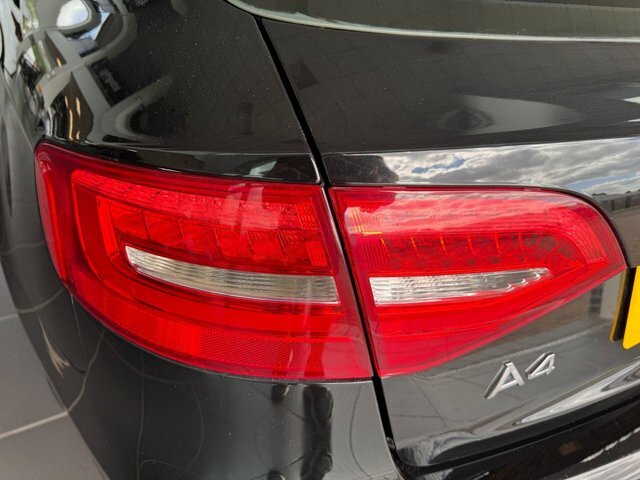 Audi A4 Avant Estate 2.0 Tdi Black Edition Quattro Euro 6 Ss Grey #52