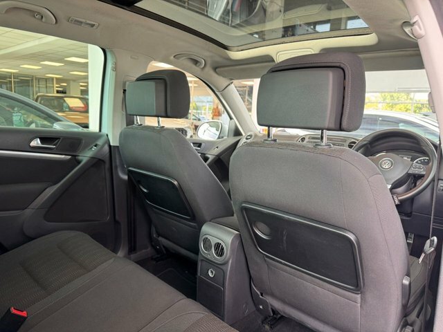 Volkswagen Tiguan 2.0 Tdi Bluemotion Tech Se Dsg 4Wd Euro 5 Ss Blue #17