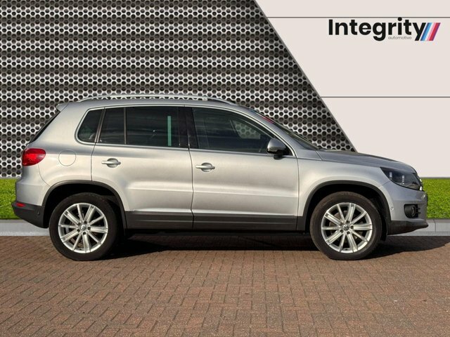 Volkswagen Tiguan 2.0 Tdi Bluemotion Tech Se Dsg 4Wd Euro 5 Ss Blue #2