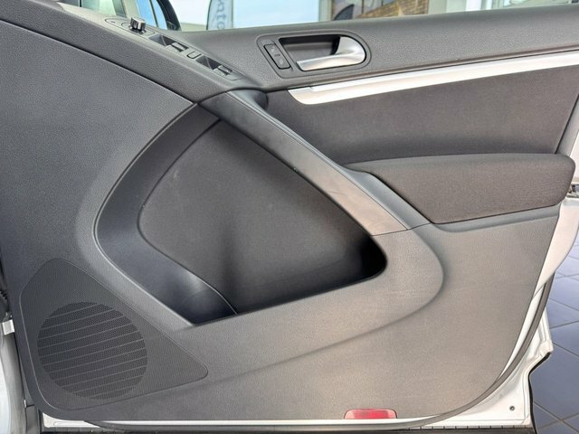 Volkswagen Tiguan 2.0 Tdi Bluemotion Tech Se Dsg 4Wd Euro 5 Ss Blue #13