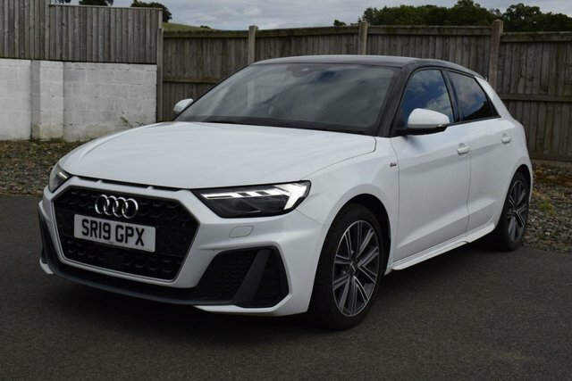 Audi A1 1.5 Tfsi 35 S Line Sportback Eur White #3
