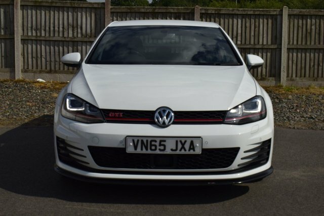 Volkswagen Golf 2.0 Tsi Bluemotion Tech Gti Hatchback M White #2