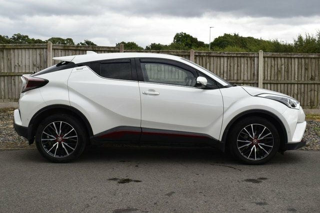 Toyota C-Hr 1.2 Vvt-i Excel Suv Euro 6 S S White #5