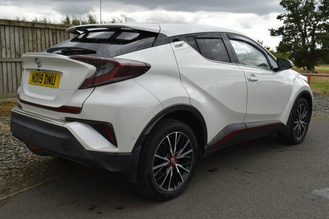 Toyota C-Hr 1.2 Vvt-i Excel Suv Euro 6 S S White #6