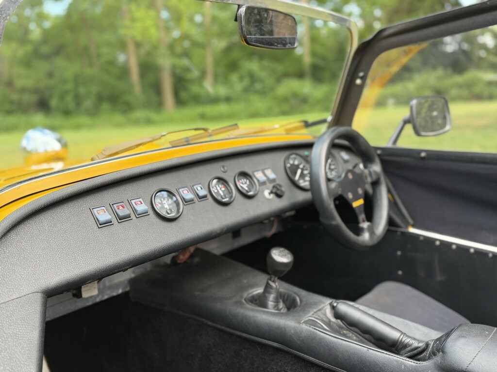 Caterham Seven Convertible Yellow #6