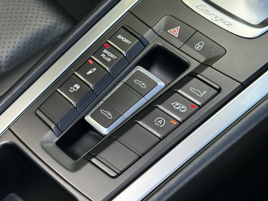 Porsche 911 T 991 Turbo S Black #8