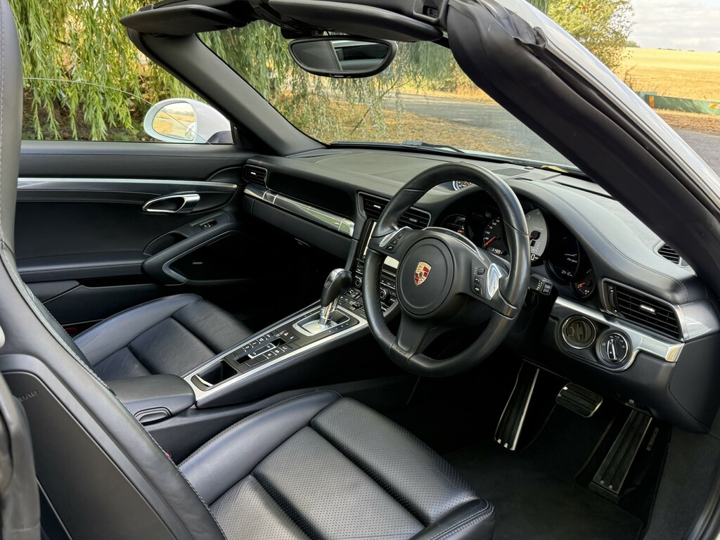 Porsche 911 T 991 Turbo S Black #36