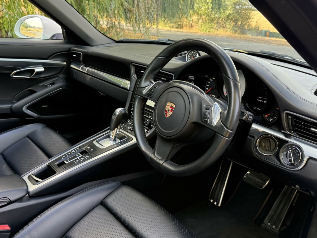 Porsche 911 T 991 Turbo S Black #26