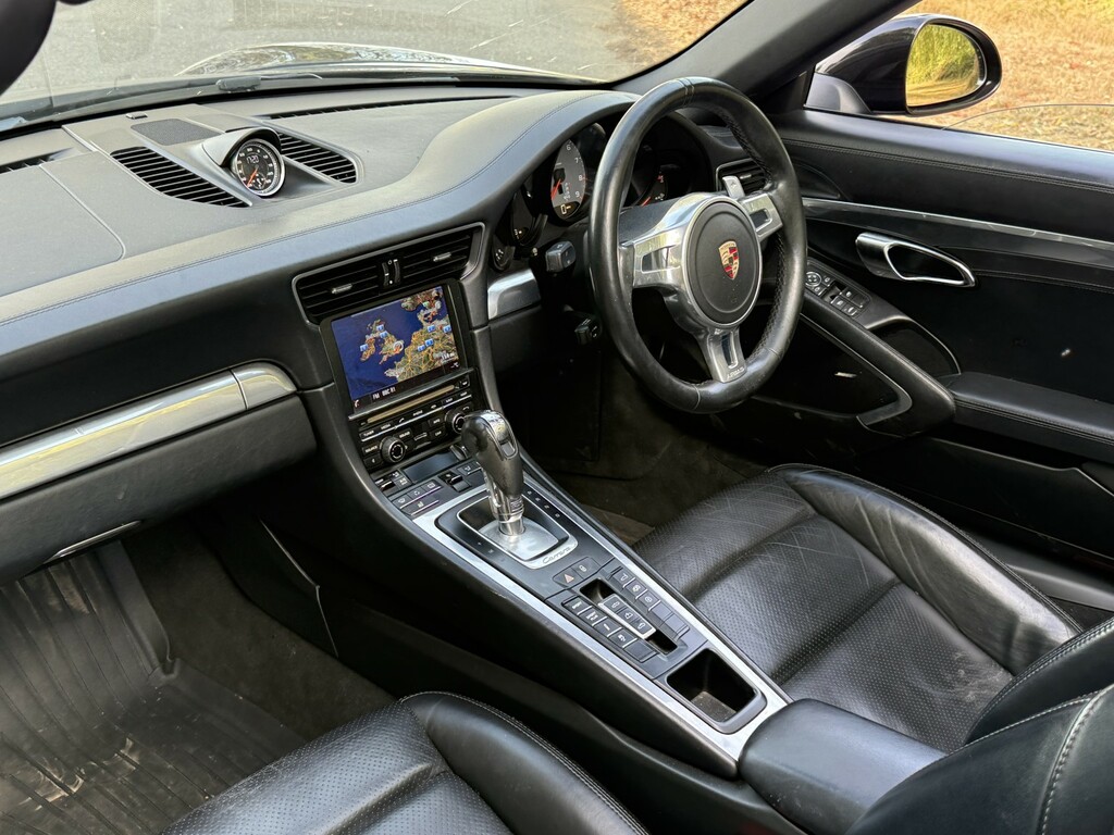 Porsche 911 3.8 991 Carrera S Black #4