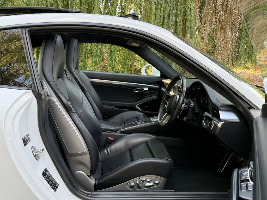 Porsche 911 3.0T 991 4S Targa Pdk 4Wd Euro 6 2-Door #24