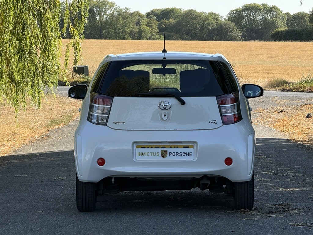 Toyota IQ 1.0 Vvt-i 2 Euro 4 White #9