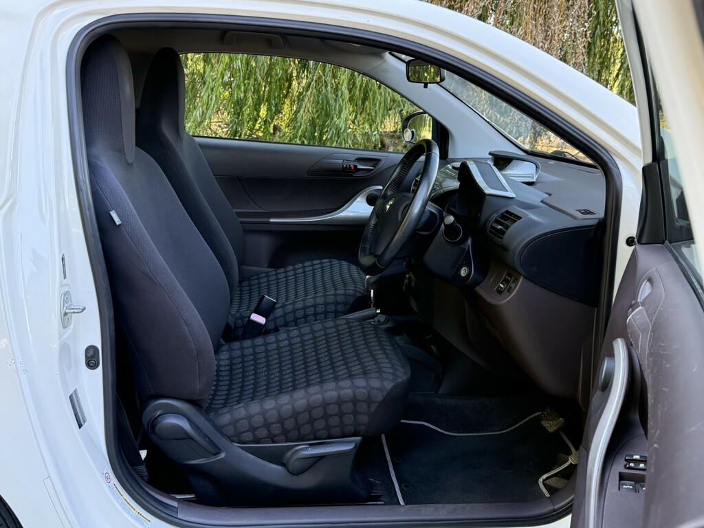 Toyota IQ 1.0 Vvt-i 2 Euro 4 White #27