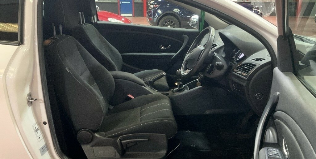 Renault Megane Estate 1.5 Dynamique Tomtom Energy Dci 110 Stop Blue #9